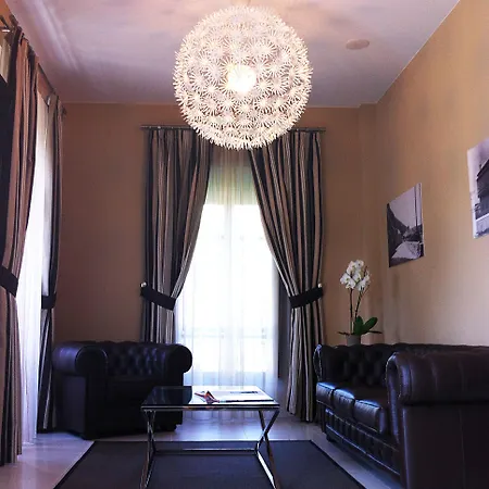 Отель Marron 3*