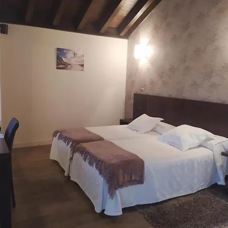 Hotel Marron