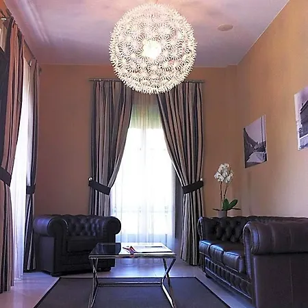 Marron Hotel 3*