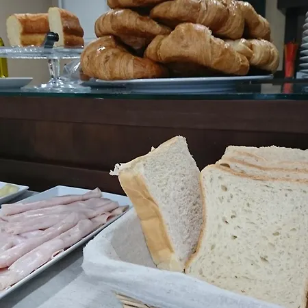 酒店 马龙别墅酒店 3*